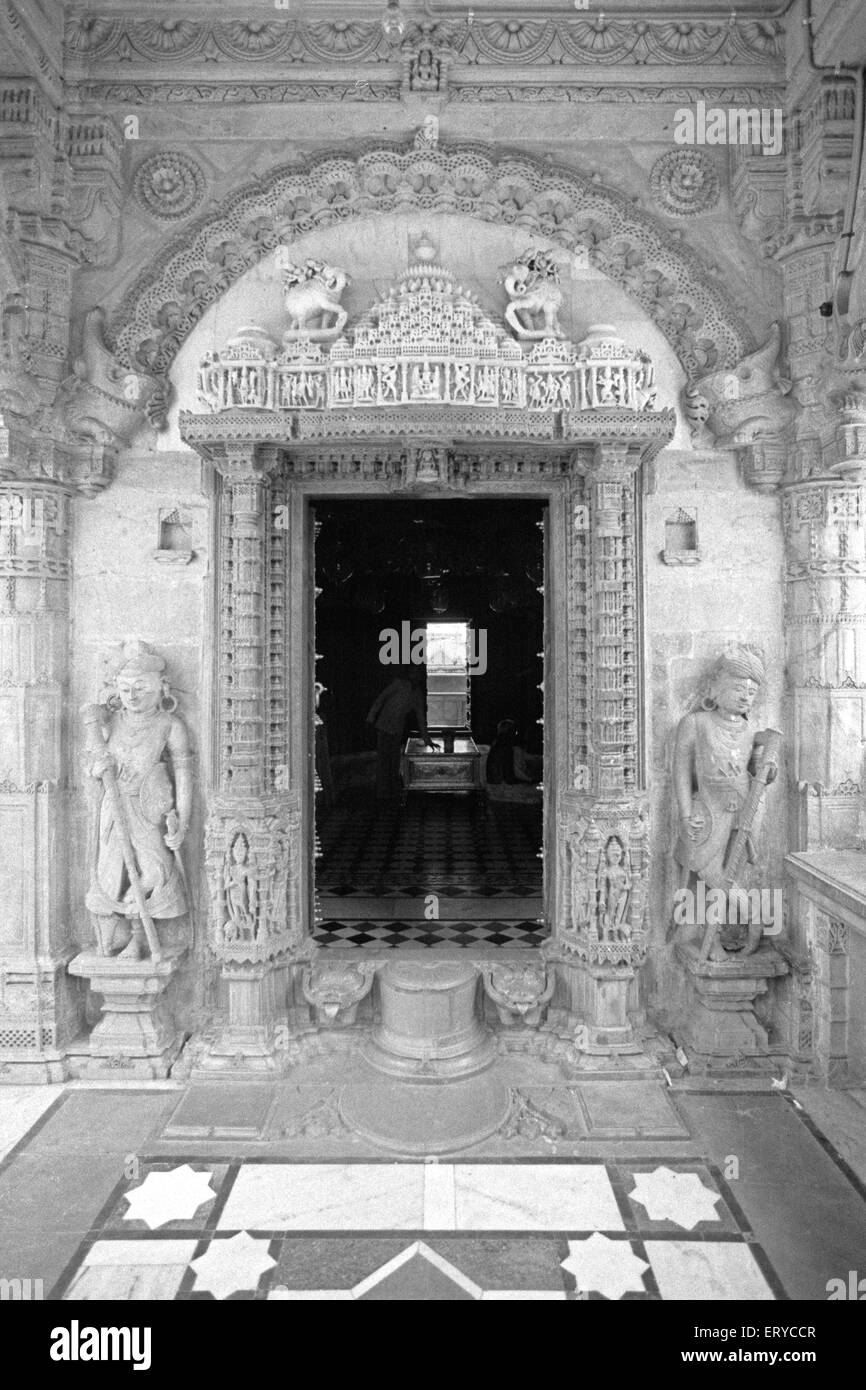 Erbe-Jain-Architektur; Hathi singen Derasar; Gujarat; Indien Stockfoto