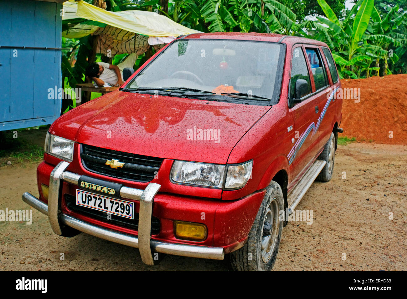 Rote Farbe Auto Lotex; Lumbini; Nepal, Asien Stockfoto