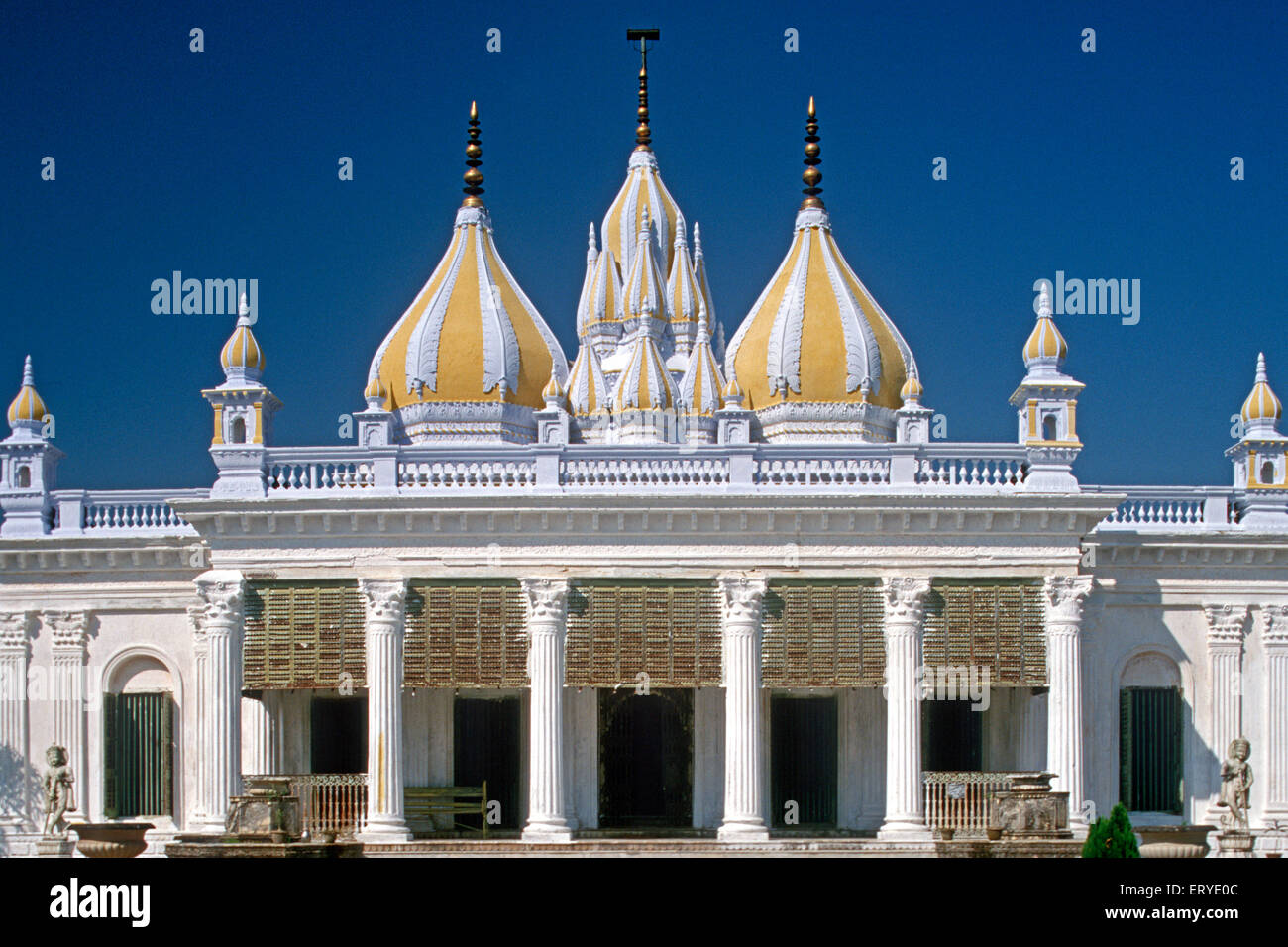 Über architektonisches Erbe; CPA Piramal Galerie in Mumbai; erste Parasvnath Jain-Tempel; Murshidabad Stockfoto