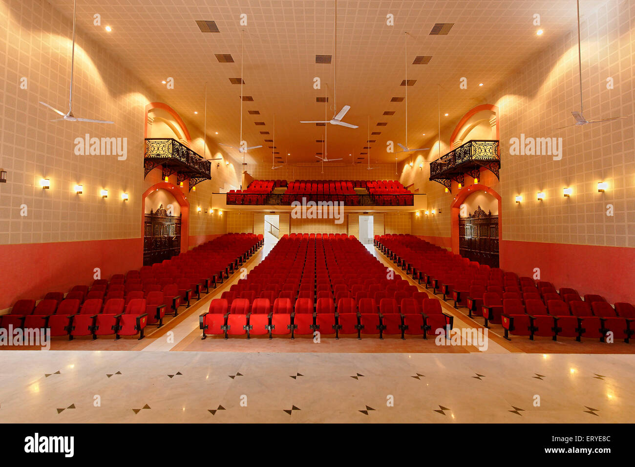 Heritage Connaught Hall jetzt Arvind Maniar Hall; Rajkot; Saurashtra; Gujarat; Indien Stockfoto
