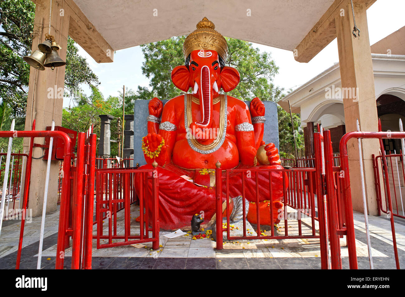 Großen Ganesh-Statue am Sinnar; Bezirk Nasik; Maharashtra; Indien Stockfoto