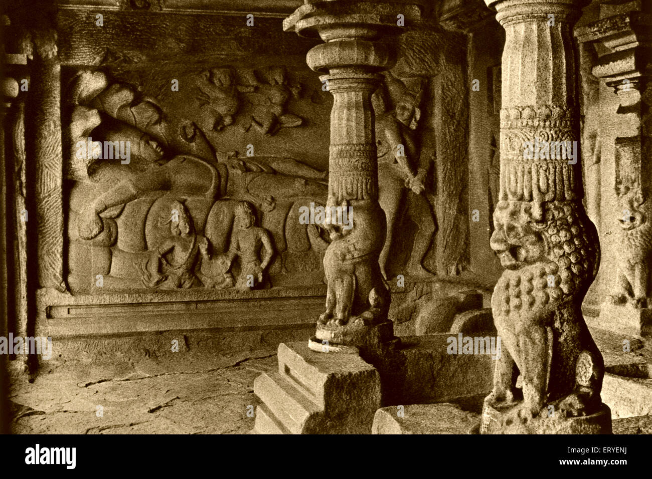 Alte Bild Jahrgang 1900s Arjuna Pandavemahabalipuram; Mahabalipuram Mamallapuram Bezirk Kanchipuram; Tamil Nadu; Indien Stockfoto