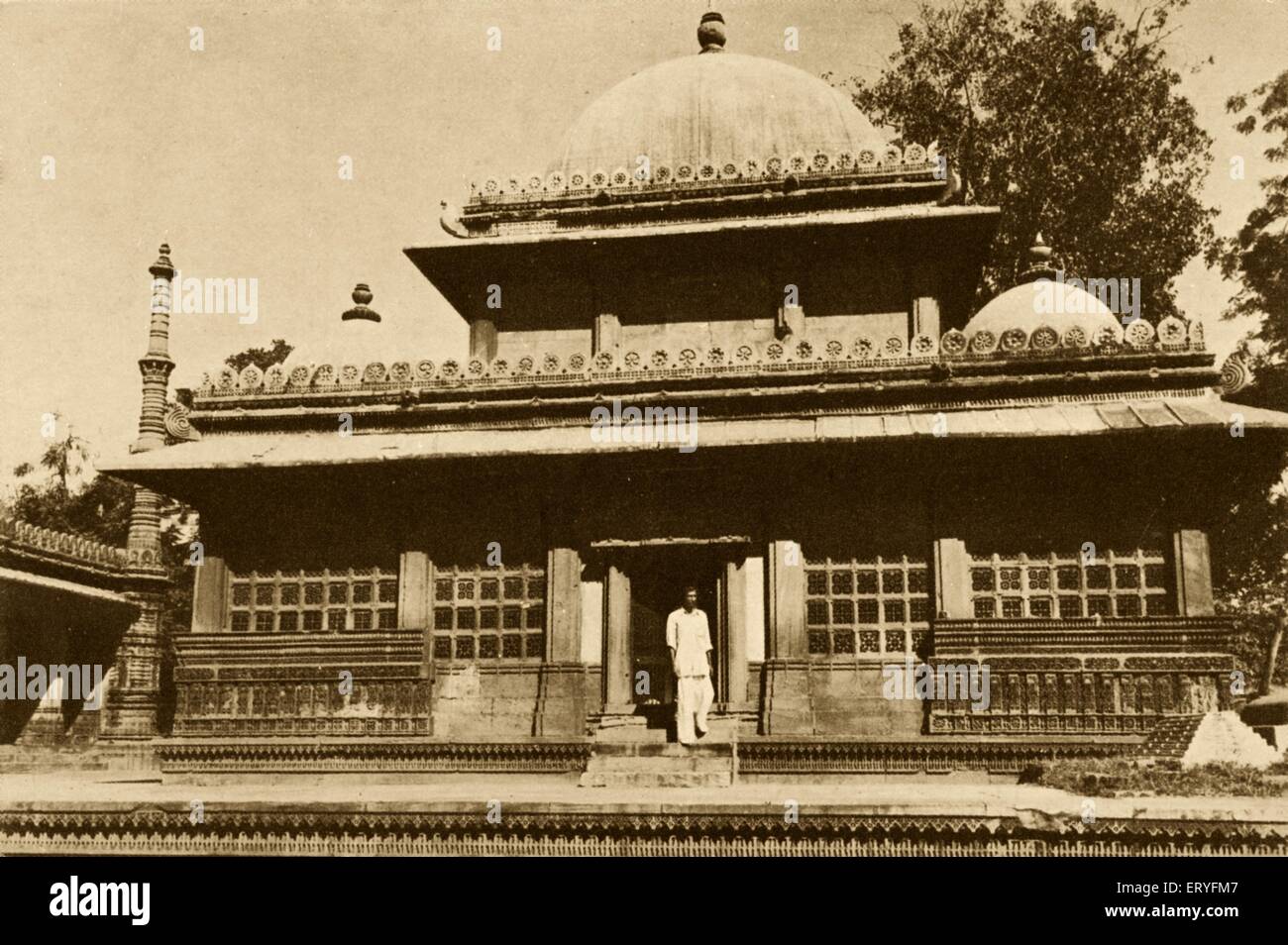 Altes Bild Jahrgang 1900s von rani sipri Stein Grab ; Ahmedabad ; Gujarat ; Indien Stockfoto