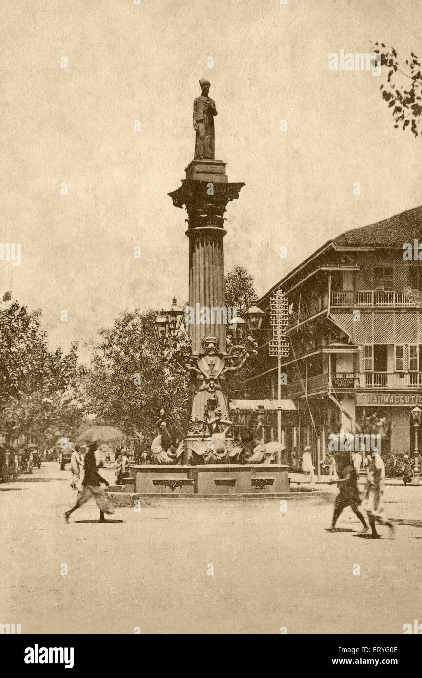 Alte vintage 1900s Khada Parsi Statue von Seth Cursetjee Manockjee Bombay Mumbai Maharashtra Indien Stockfoto