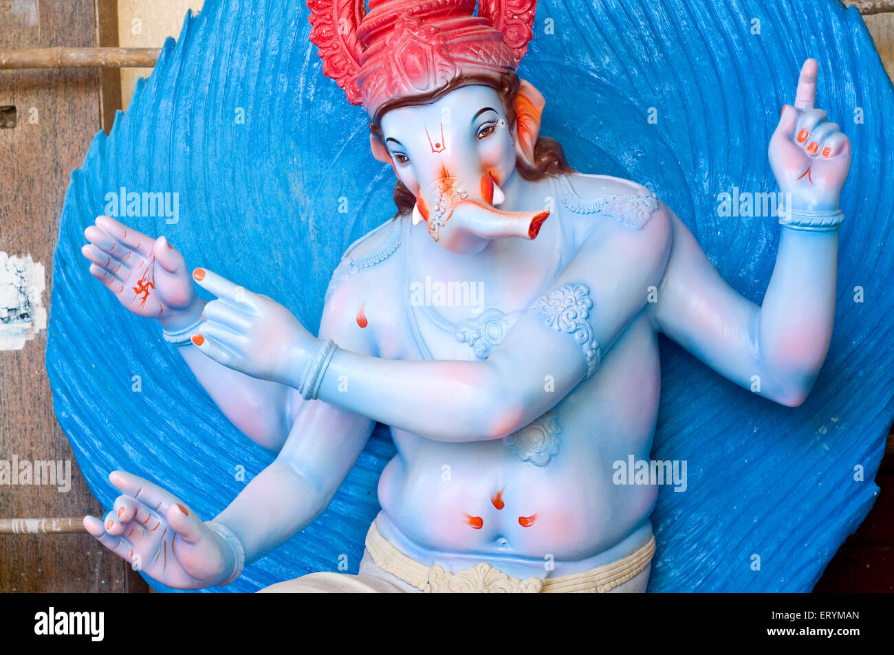 Herr Ganesh Idol, das für Ganesh Festival, Bombay, Mumbai; Maharashtra; Indien, asien macht Stockfoto