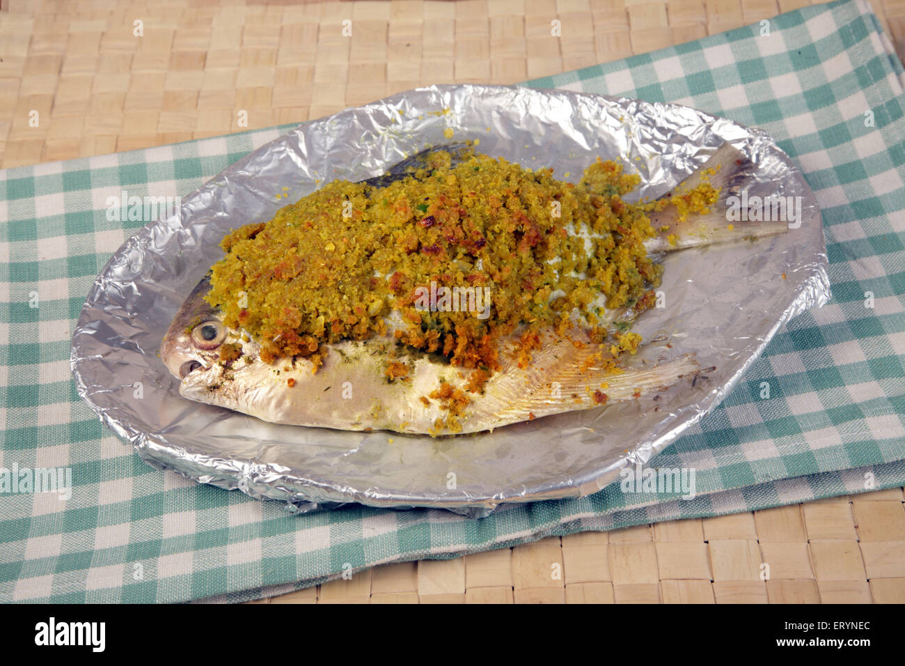 Nicht vegetarische Nahrung gefüllt Silber Pomfret Indien Asien PR #743AH Stockfoto