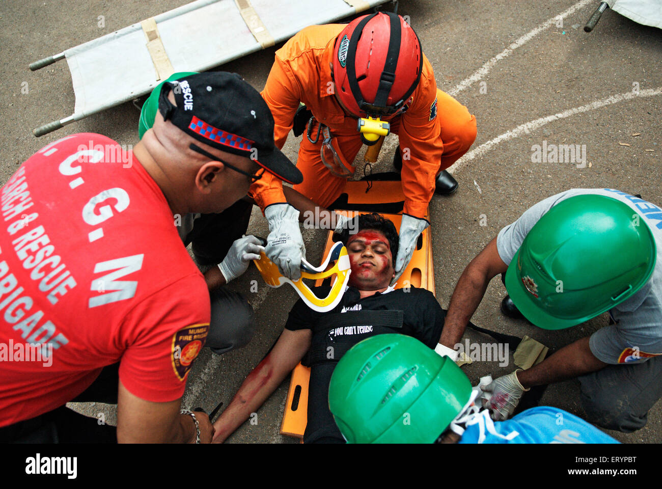 Rettungsdemonstration, Bombay, Mumbai, Maharashtra, Indien, Asien Stockfoto