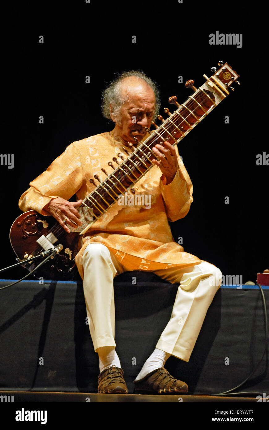 Pandit Ravi Shankar , Indische klassische Musik maestro - kein Model Release - nur für redaktionelle Verwendung Stockfoto