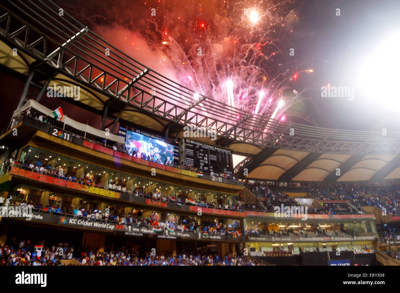 Fire Crackers India Besiegte Sri Lanka ICC Cricket World Cup 2011