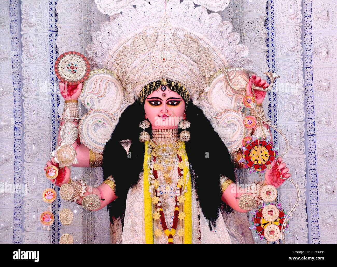 Mutter Göttin Durga Bild als Jagadhatri Mutter des Universums; Calcutta; Westbengalen; Indien Stockfoto