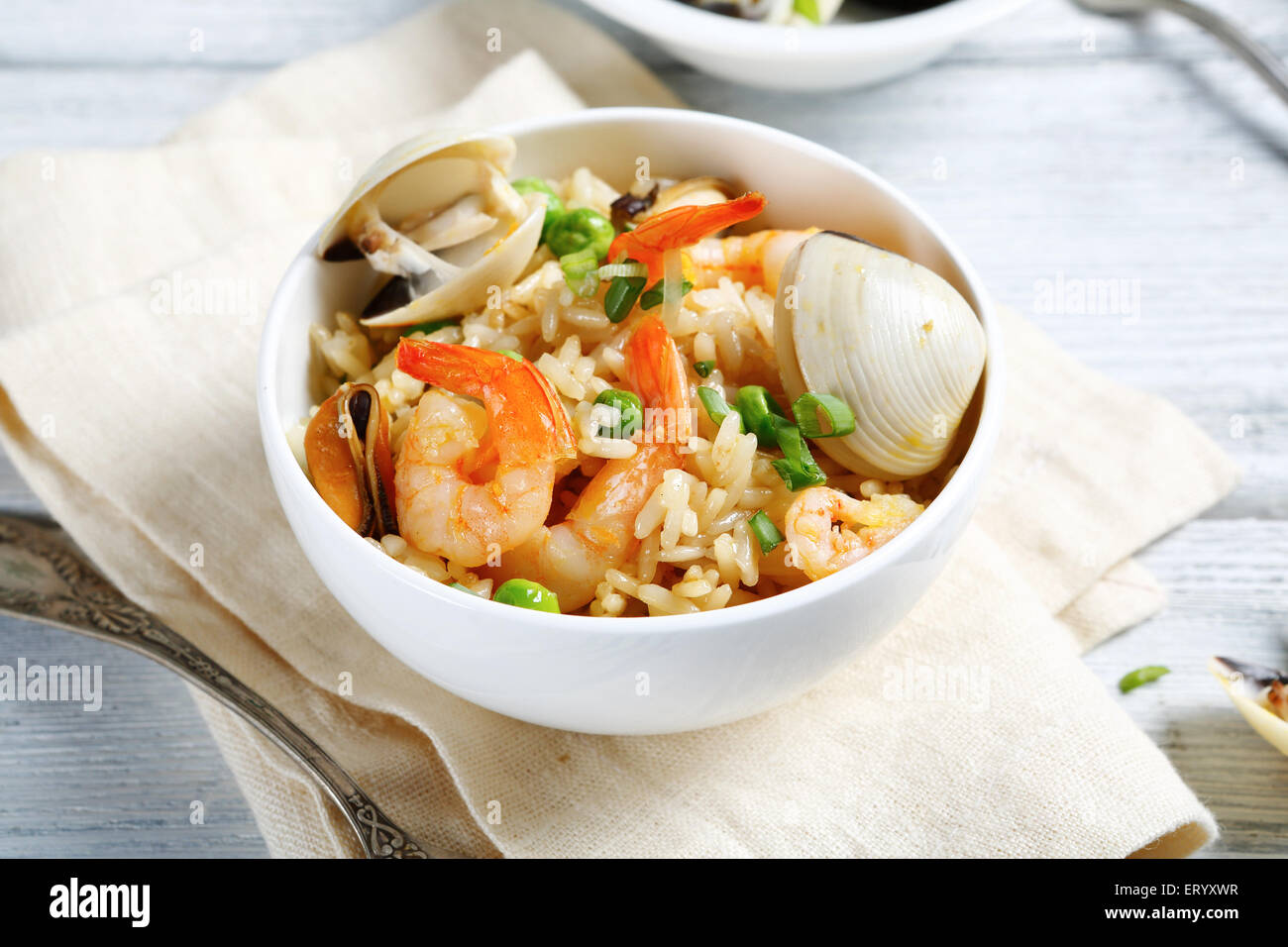 Reis mit Garnelen und Muscheln, Essen Stockfoto