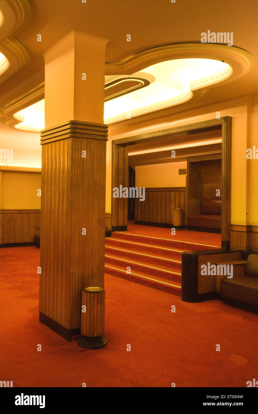 Art Deco Innenraum des Liberty Theaters Bombay Mumbai Maharashtra Indien indisch artdeco Art Deco Bombay Gebäudestruktur Erbe Stockfoto