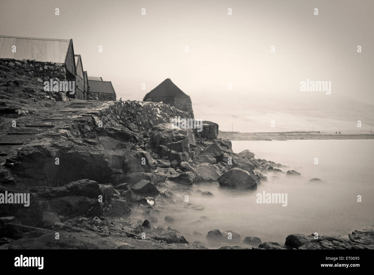 Zerklüfteten Ufer, Sandoy, Färöer Inseln Stockfoto