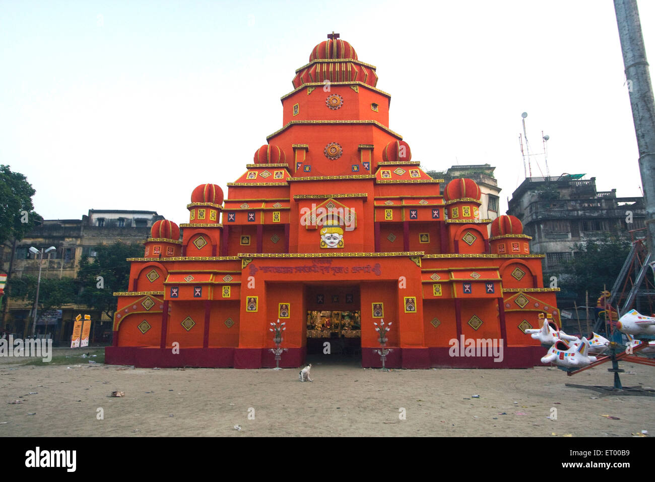 Durga Puja Festival Pandal Tempel Dekoration, Kalkutta, Kolkata, West Bengalen, Indien, Asien Stockfoto