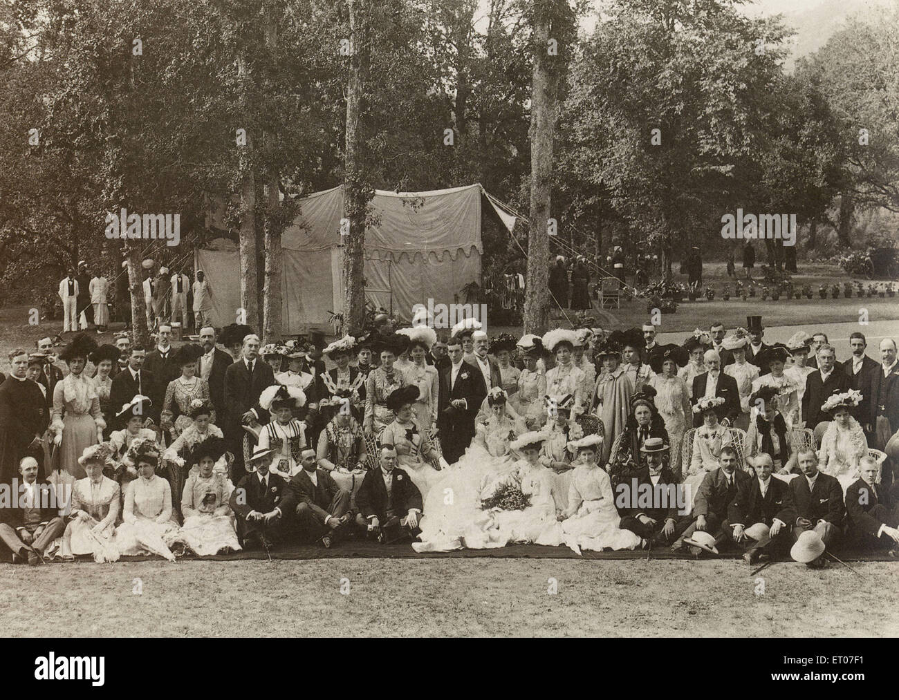 Britische Männer und Frauen, alter Jahrgang 1900s Bild, Indien, Asien Stockfoto