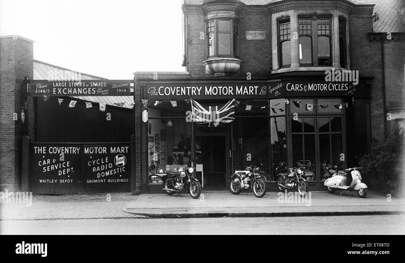 Coventry Motor Mart Motorrad- und Rollerbranche Showroom am Charter House View, Coventry, West Midlands (ehemals Warwickshire) ca. 1953 Stockfoto