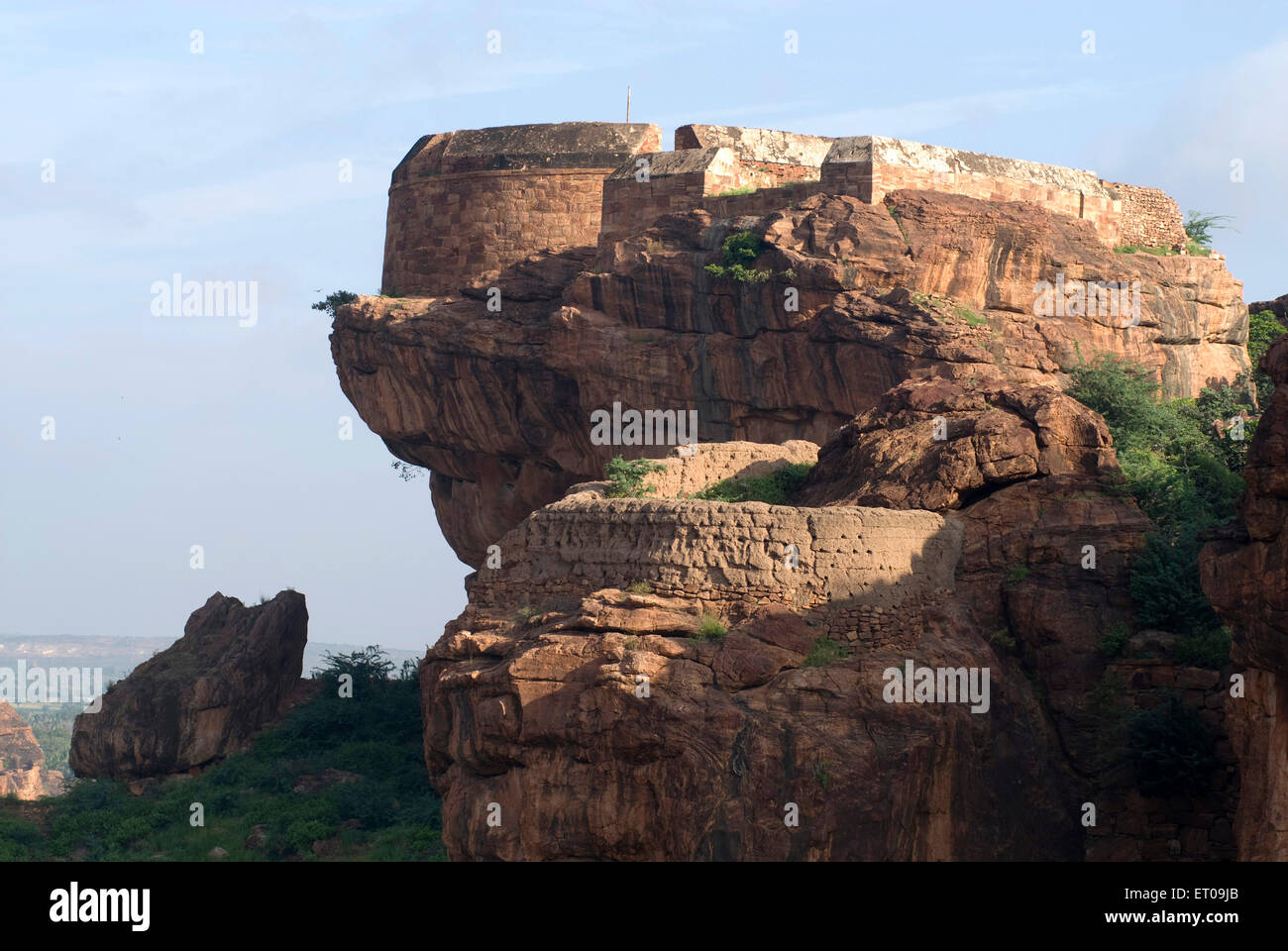 Kreisförmige Watch Tower 14. Jahrhundert nördlich Fort in Badami; Karnataka; Indien Stockfoto