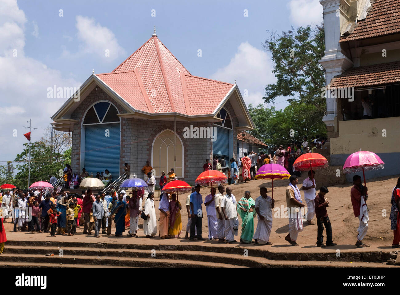 Prozession; jährliche Malayattur Kurussumudi Perunal Festival von Saint Thomas Schrein; Kerala; Indien Stockfoto