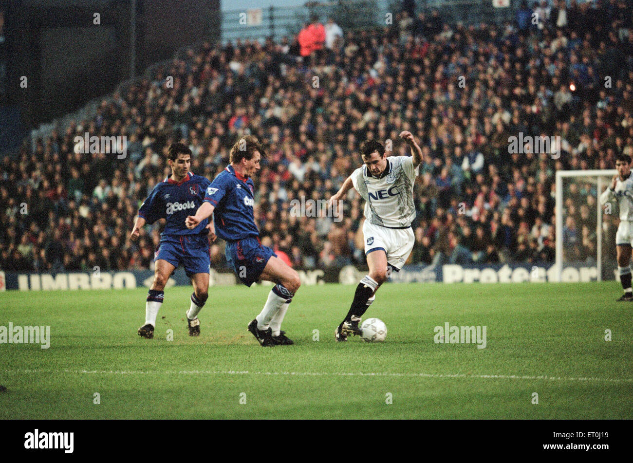 Chelsea FC 0-1 FC Everton. Ligaspiel an der Stamford Bridge, Samstag, 26. November 1994. Stockfoto