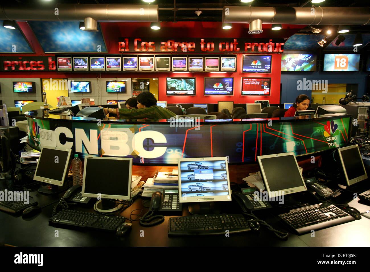 Leere Klemmen an der sonst beschäftigt Newsroom von Indiens Top-Business Channel CNBC in Bombay Mumbai; Maharashtra; Indien Stockfoto