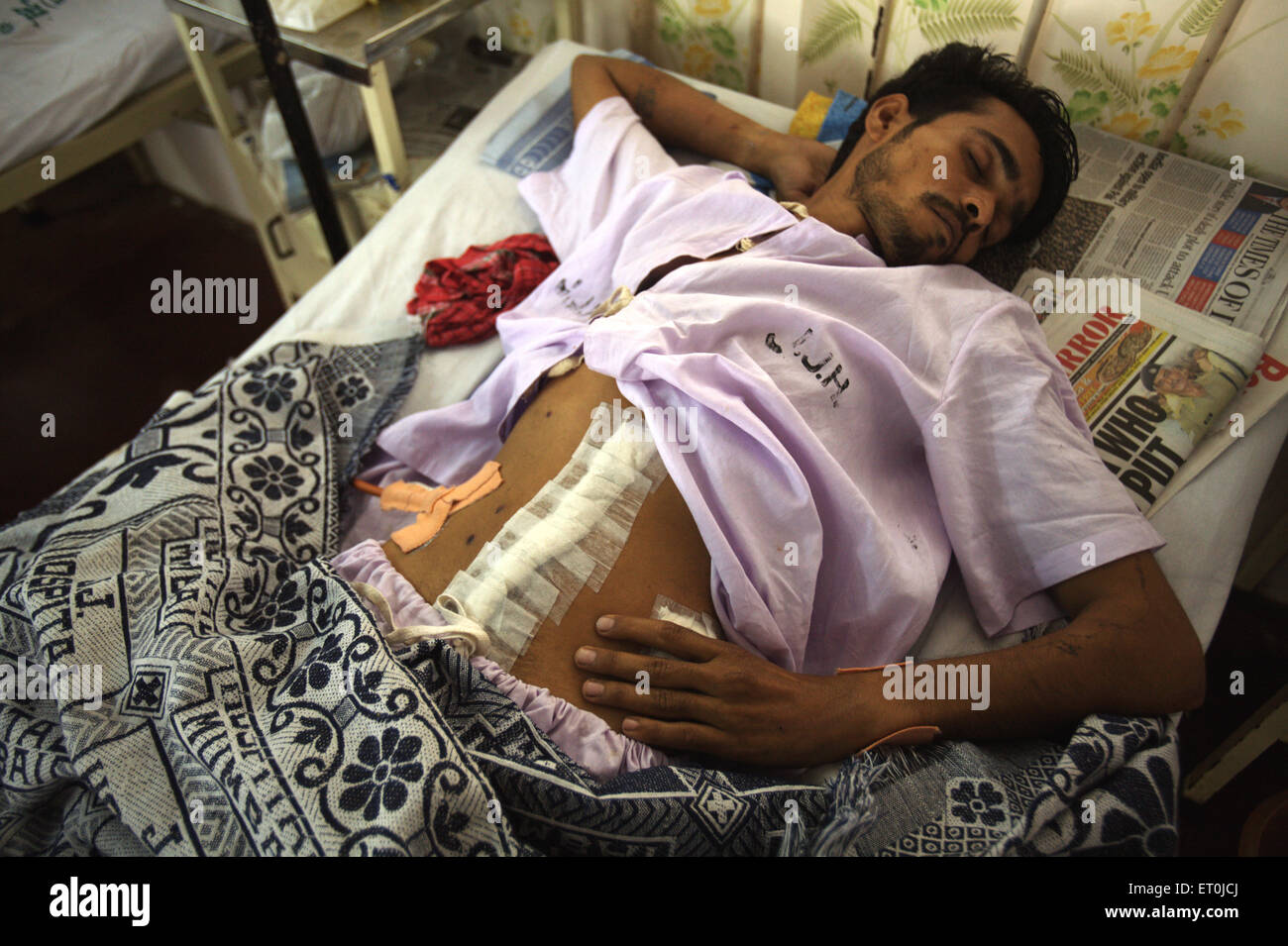 Bharat Gangesebene Opfer des Terroranschlags von Deccan Mudschaheddin am 26. November 2008 behandelt in j.j. Krankenhaus in Bombay Stockfoto