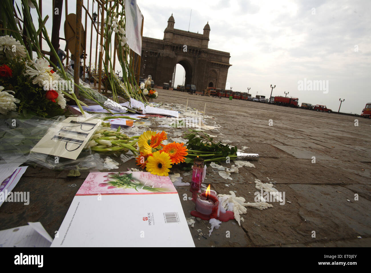 Hommage an Menschen erschlagen Terroranschlag Deccan Mudschaheddin auf 26. November 2008 Gateway Bombay Stockfoto