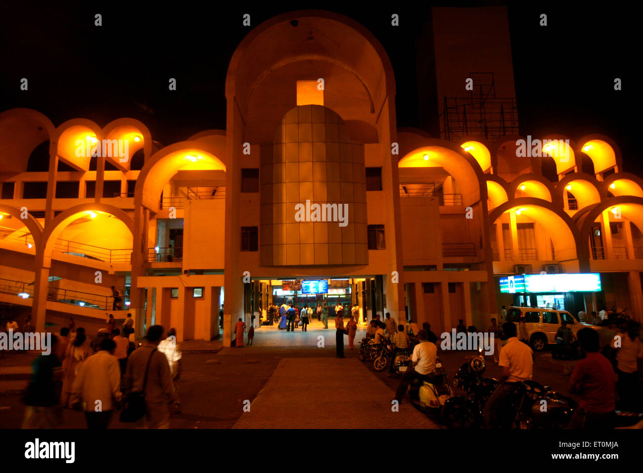 Bhopal Junction, beleuchteter Bahnhof, Bhopal Bahnhof, Bhopal, Madhya Pradesh, Indien Stockfoto