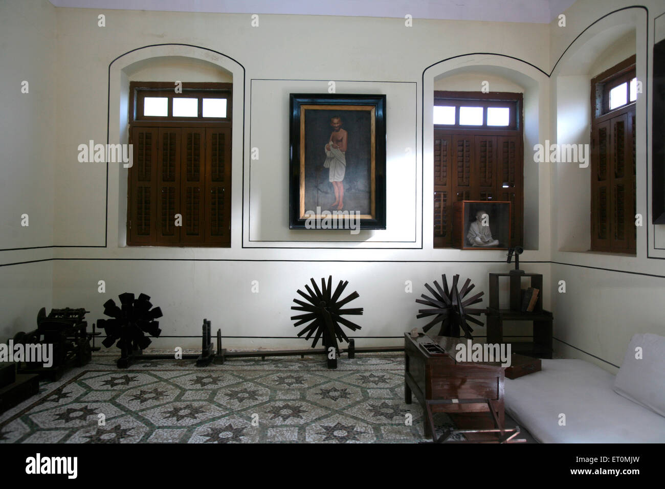 Raum der Mani Bhavan Gandhi Verwendungsnachweis zu sitzen und treffen während seiner Aufenthalte in Bombay jetzt Mumbai; Maharashtra; Indien Stockfoto