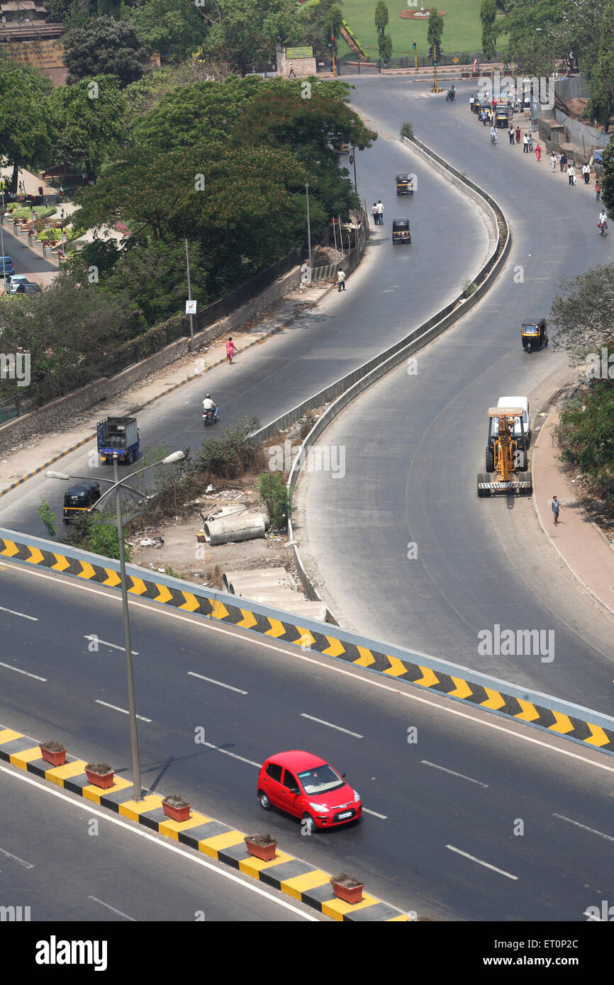 Ansicht der Verbindungsstraße Jogeshwari Kaschmir; Powai; Bombay Mumbai; Maharashtra; Indien Stockfoto