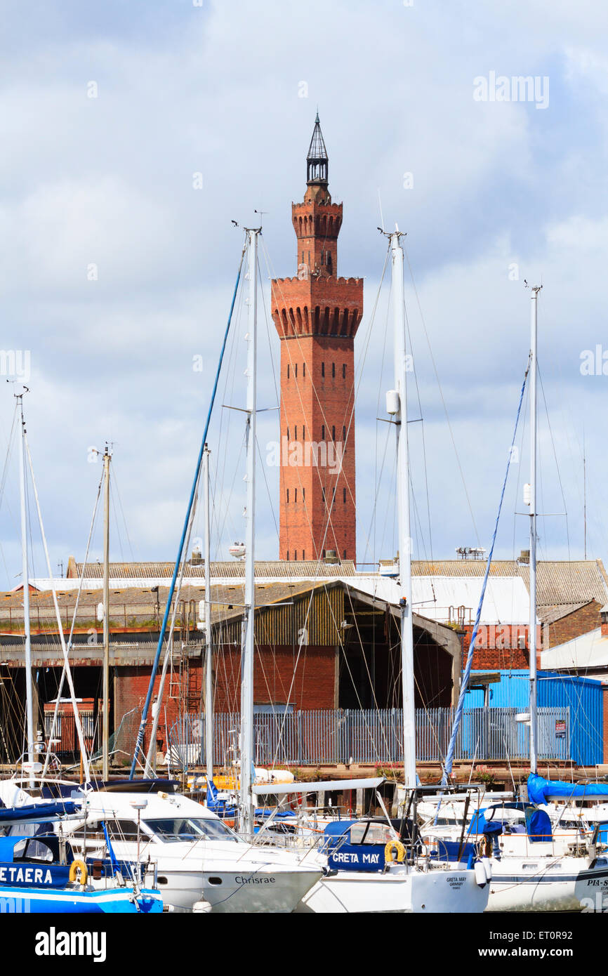 Venezianischer Turm, Grimsby Hafen und Marina Stockfoto