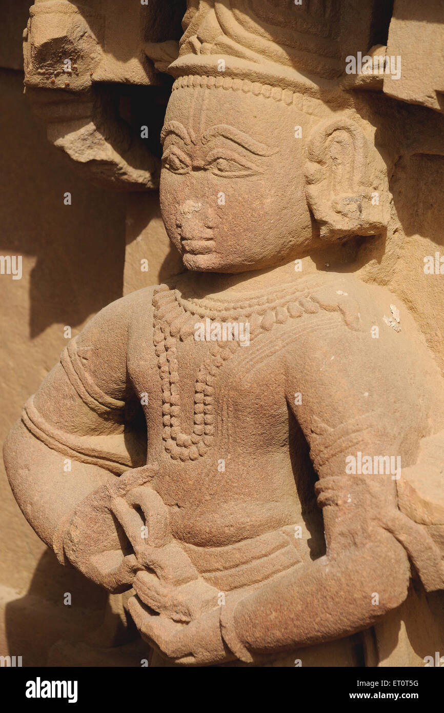 Zerbrochene Statue, Königliches Cenotaph, Deval, Mandore, Jodhpur, Rajasthan, Indien Stockfoto