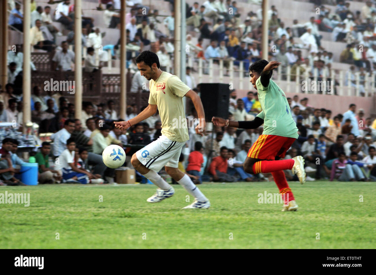 Fußballspiel, Fußballspiel, Fußballsport, Fußballspiel, Fußballspiel, Fußballsport, MR. 786 Stockfoto