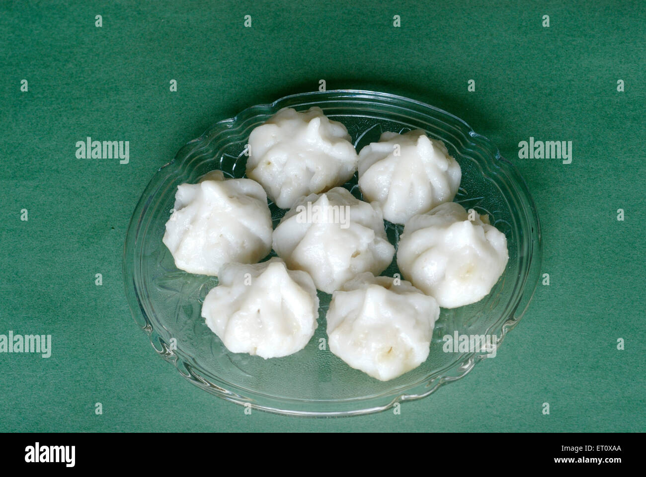 7 Ukadiche Modak; gedämpfte Dessert Knödel; gedämpfter Reismehl Füllung Kokos Jiggery; Lord Ganesh; Ganapati festival Stockfoto