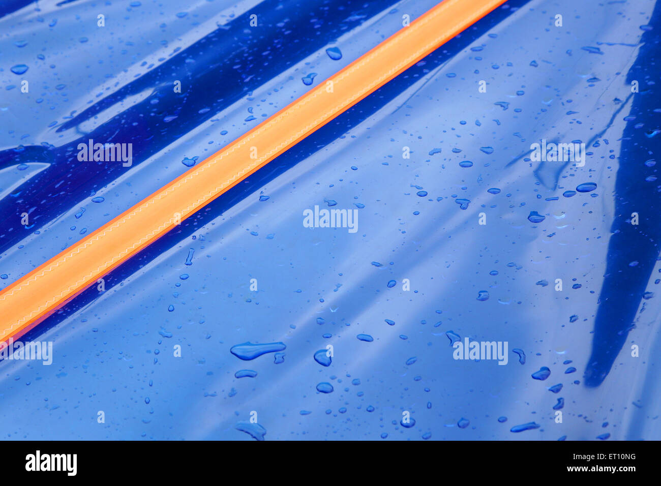 nassen windsurf Segel Detail blau groß Stockfoto