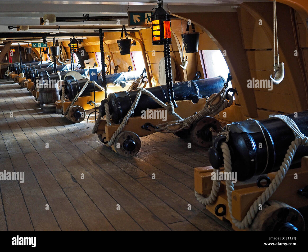 HMS Sieg Nelsons Flaggschiff ist in Portsmouth Harbour vor Anker. Stockfoto