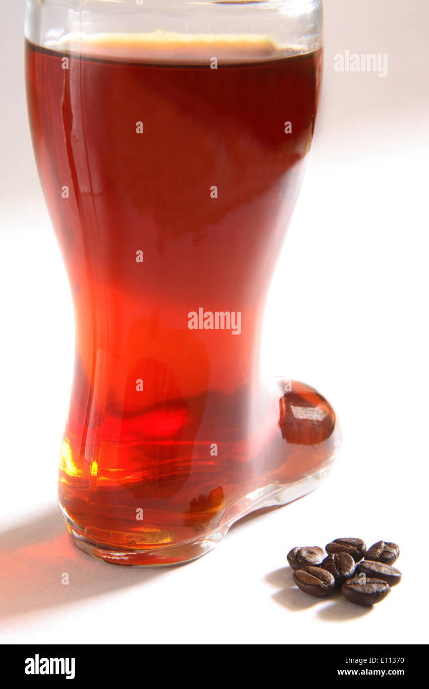Heißes Getränk; Kahva Kaffee und Samen; Indien Stockfoto