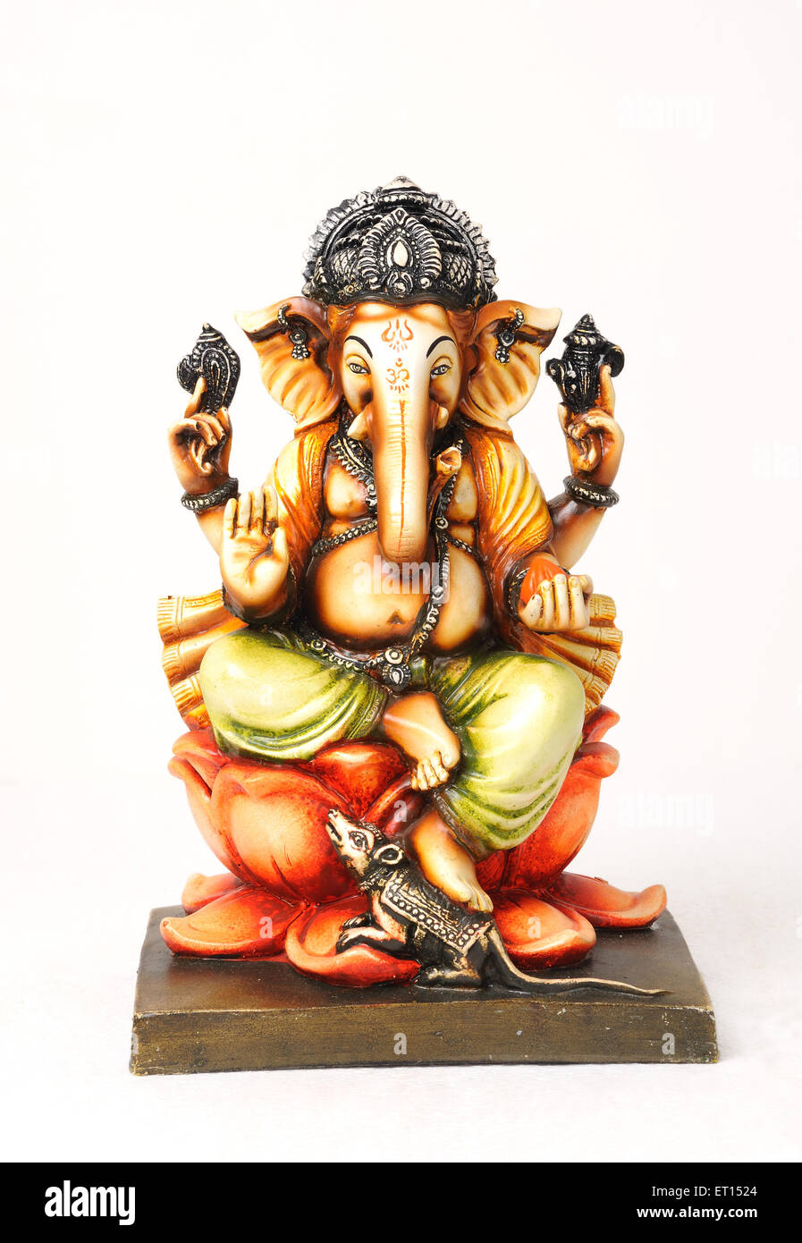 Clay Statue von Lord Ganesh sitzen auf Lotus mit Maus Stockfoto