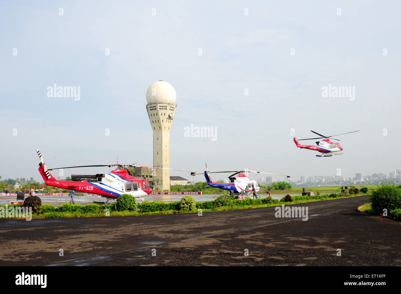 Hubschrauber vom Juhu Airport, Bombay, Mumbai, Maharashtra, Indien - Stockfoto