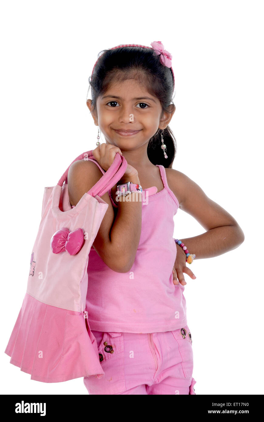 Mädchen in rosa Kleid mit passender Farbe Shopping Bag HERR #736 M Stockfoto