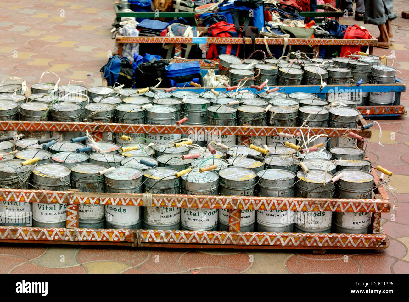Dabbawala Lunchbox dabba Lunchboxen, Bombay, Mumbai, Maharashtra, Indien Stockfoto