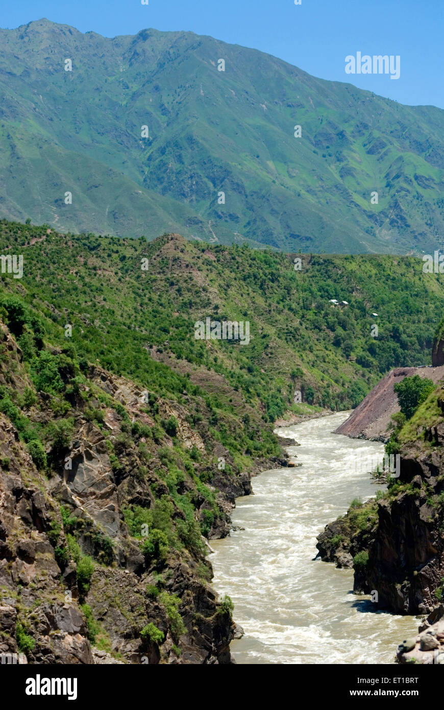 Fluss Jhelum Uri Sektor Jammu und Kaschmir Indien Asien Stockfoto