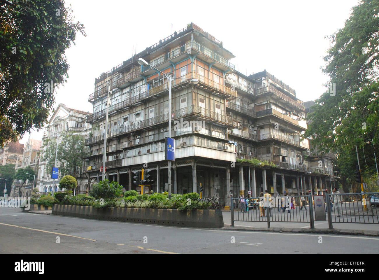 Das älteste Gebäude auf Kalaghoda; Churchgate; Bombay Mumbai; Maharashtra; Indien Stockfoto
