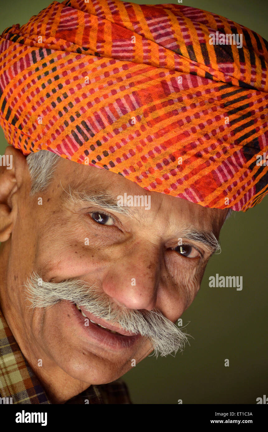 Indische Greis lächelnde Herr #704 Jodhpur Rajasthan Indien Asien Stockfoto
