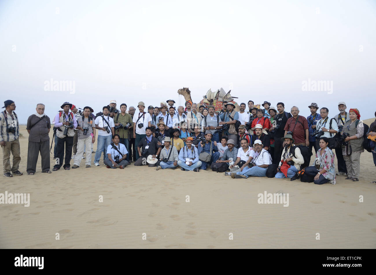Fotografen Workshop auf Sanddüne in Jaisalmer, Rajasthan Indien Stockfoto