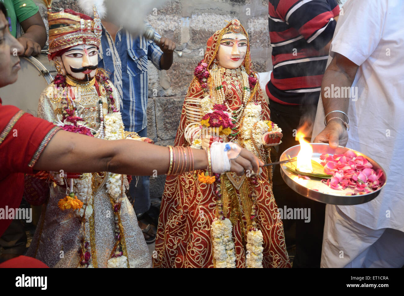 Gangaur Puja in Jodhpur in Rajasthan Indien Stockfoto