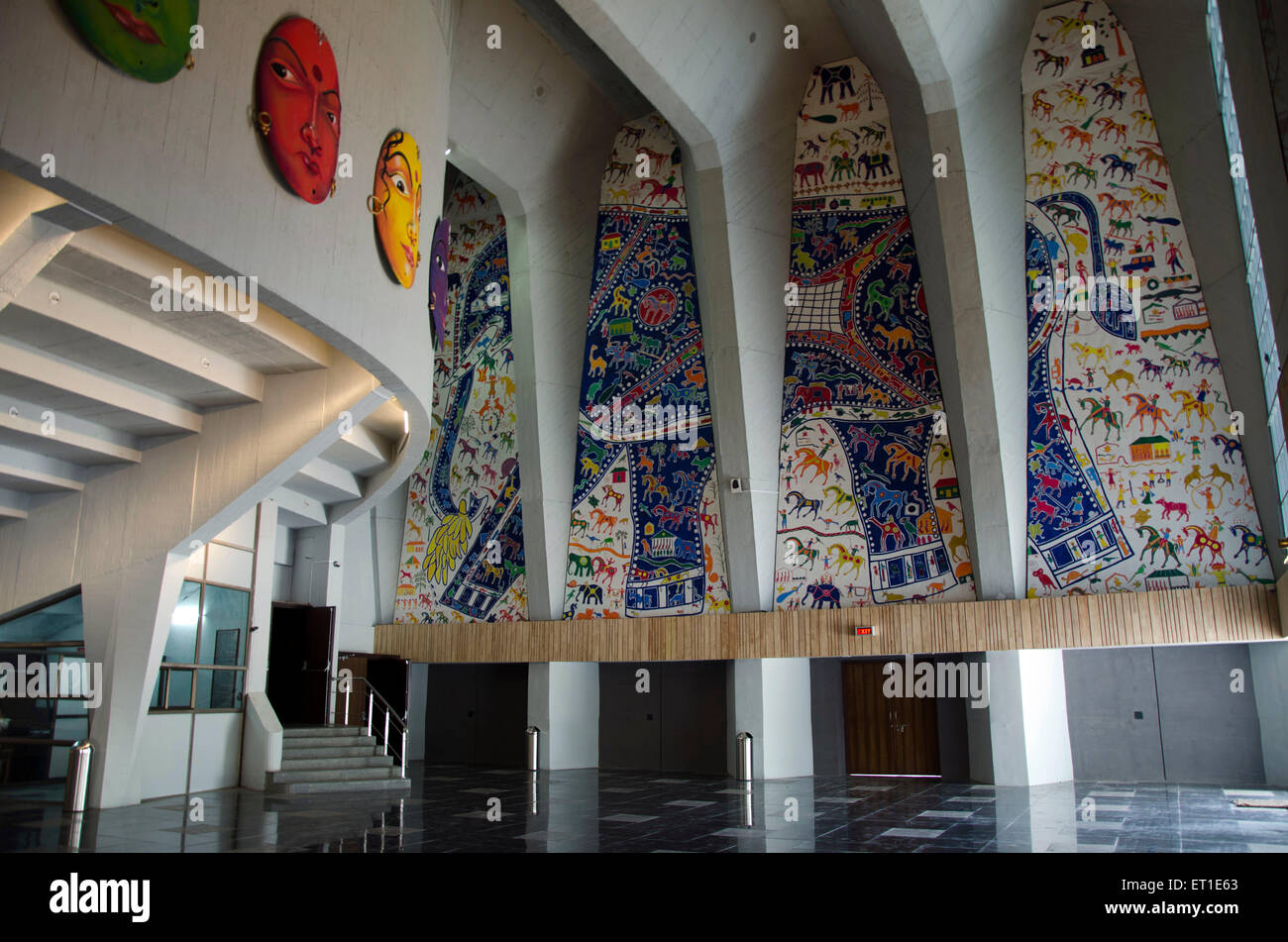 Galerie von Tagore Hall Ahmedabad Indien Asien Stockfoto