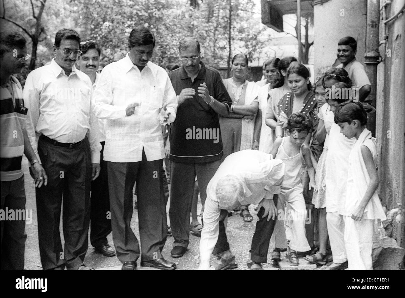 Minister Chandrakant Handore am Gehäuse Gesellschaft; Bombay Mumbai; Maharashtra; Indien nicht Herr Stockfoto