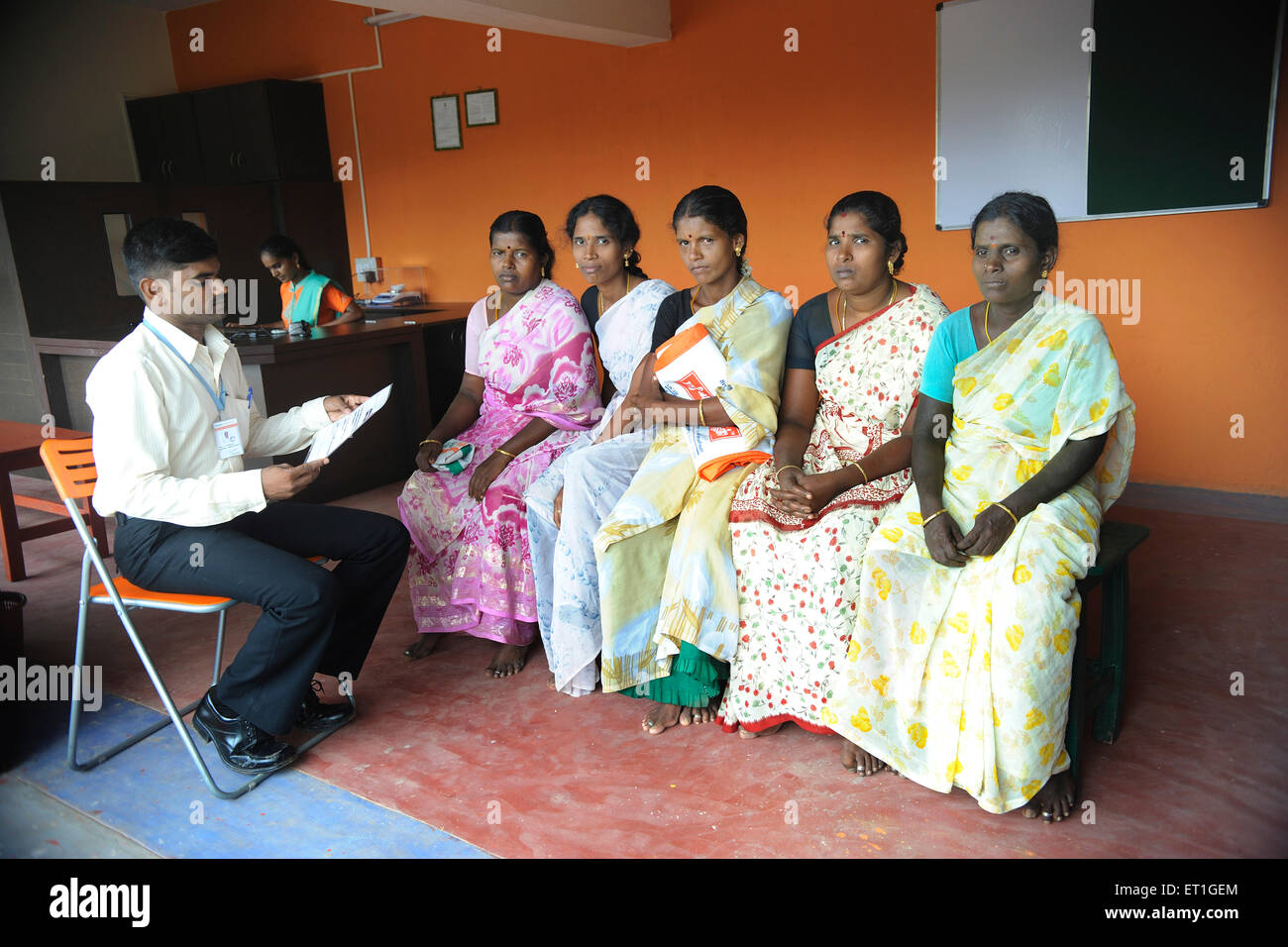 Rural Bank Education, Kshetriya Gramin Financial Services, NGO, IFMR Foundation, Tanjore, Thanjavur, Tamil Nadu, Indien Stockfoto