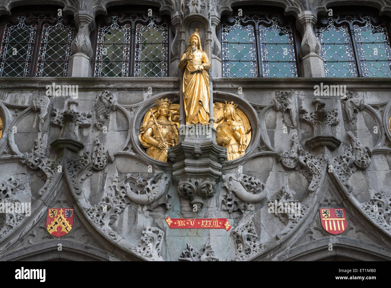 Brügge, Belgien, Fassade Detail der Basilika des Heiligen Blutes Stockfoto