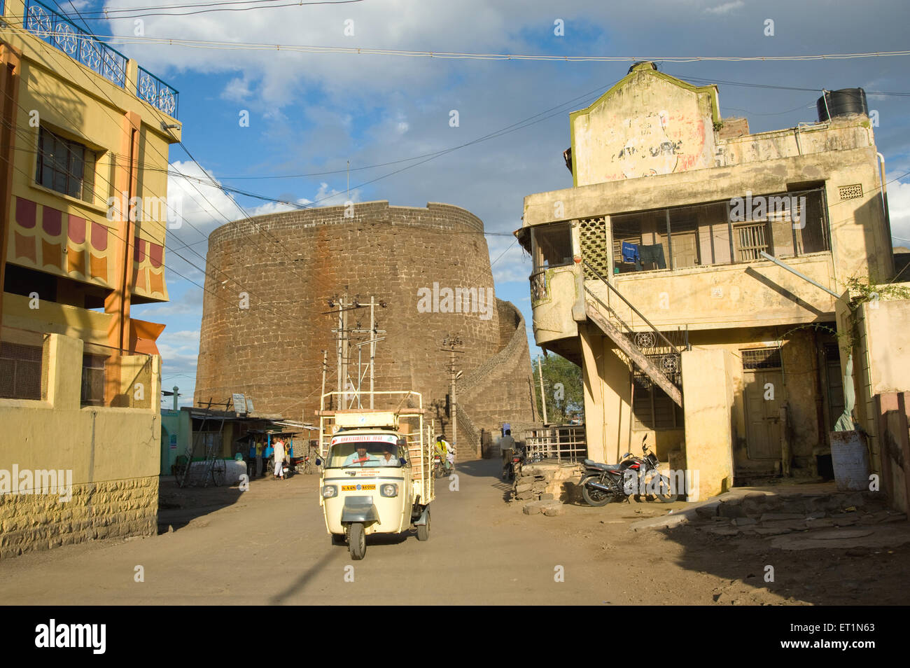 Upli Buruj Wachturm; Bijapur; Karnataka; Indien Stockfoto